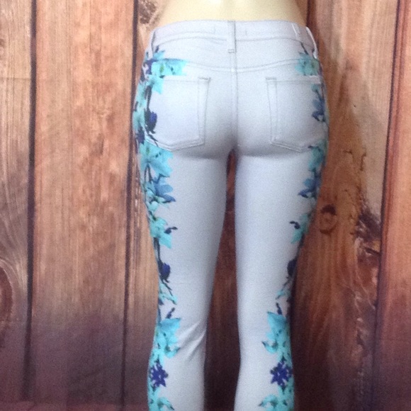🦋 7FAM Floral Skinny Crop Jeans size 24x28 - Picture 3 of 8